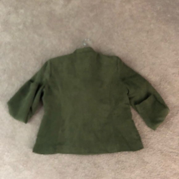 Green Jacket - Picture 5 of 5